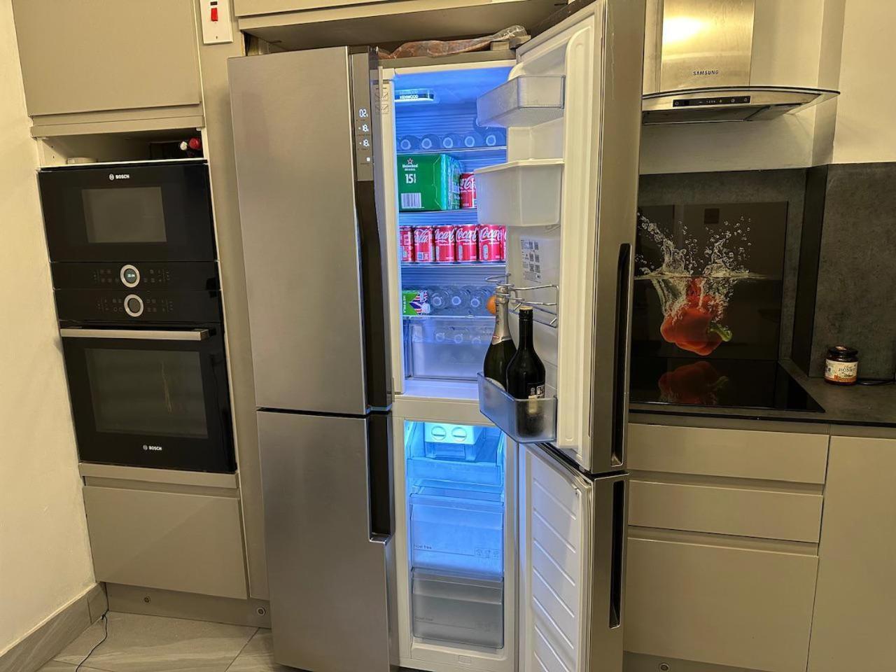 Apartament Stylish 1br W Fireplace & High-speed Wifi Londra