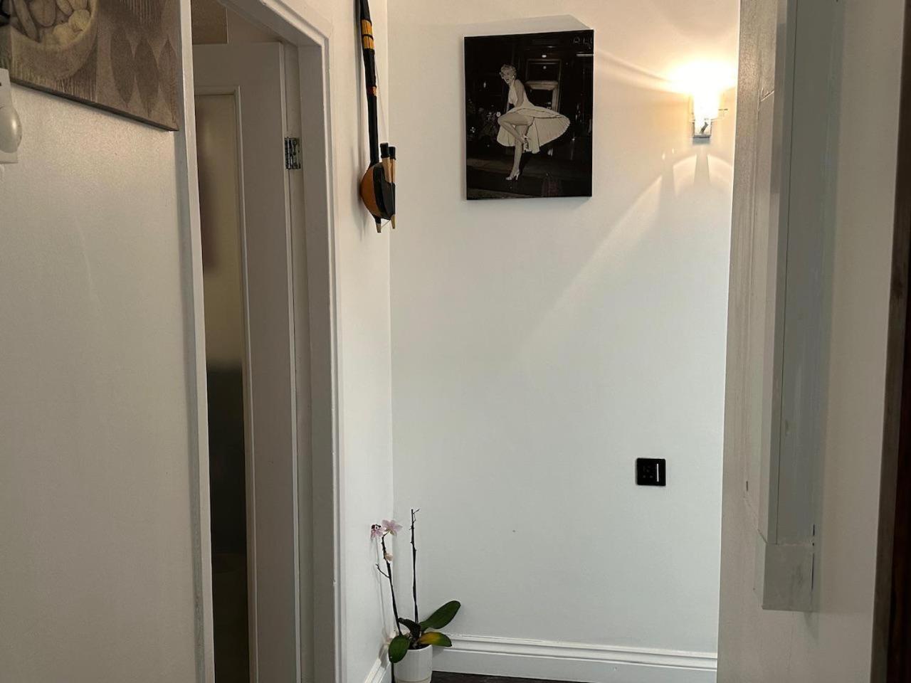 Stylish 1br W Fireplace & High-speed Wifi Londra