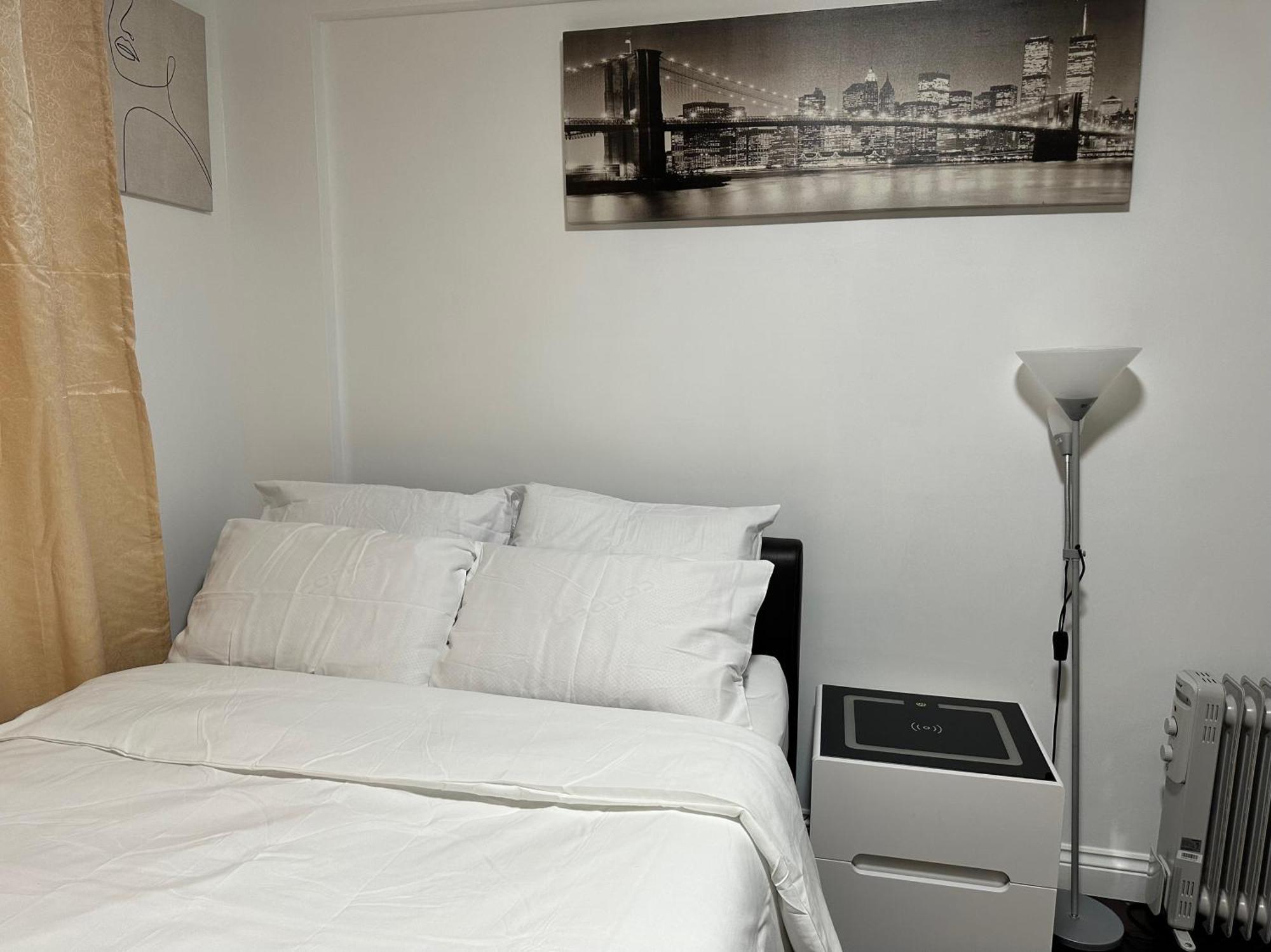 Stylish 1br W Fireplace & High-speed Wifi